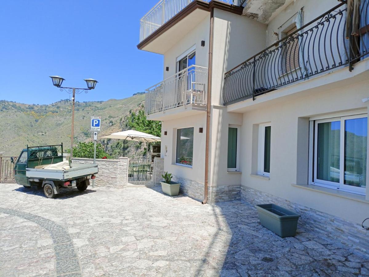 Villa Casa Mylai à Castelmola Extérieur photo